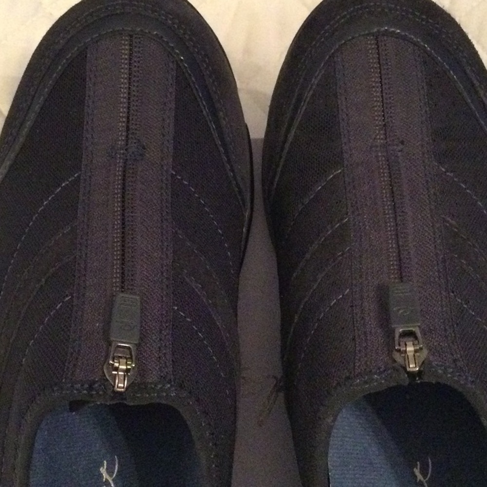 Easy Spirit women’s Casual shoes - Picture 4 of 8